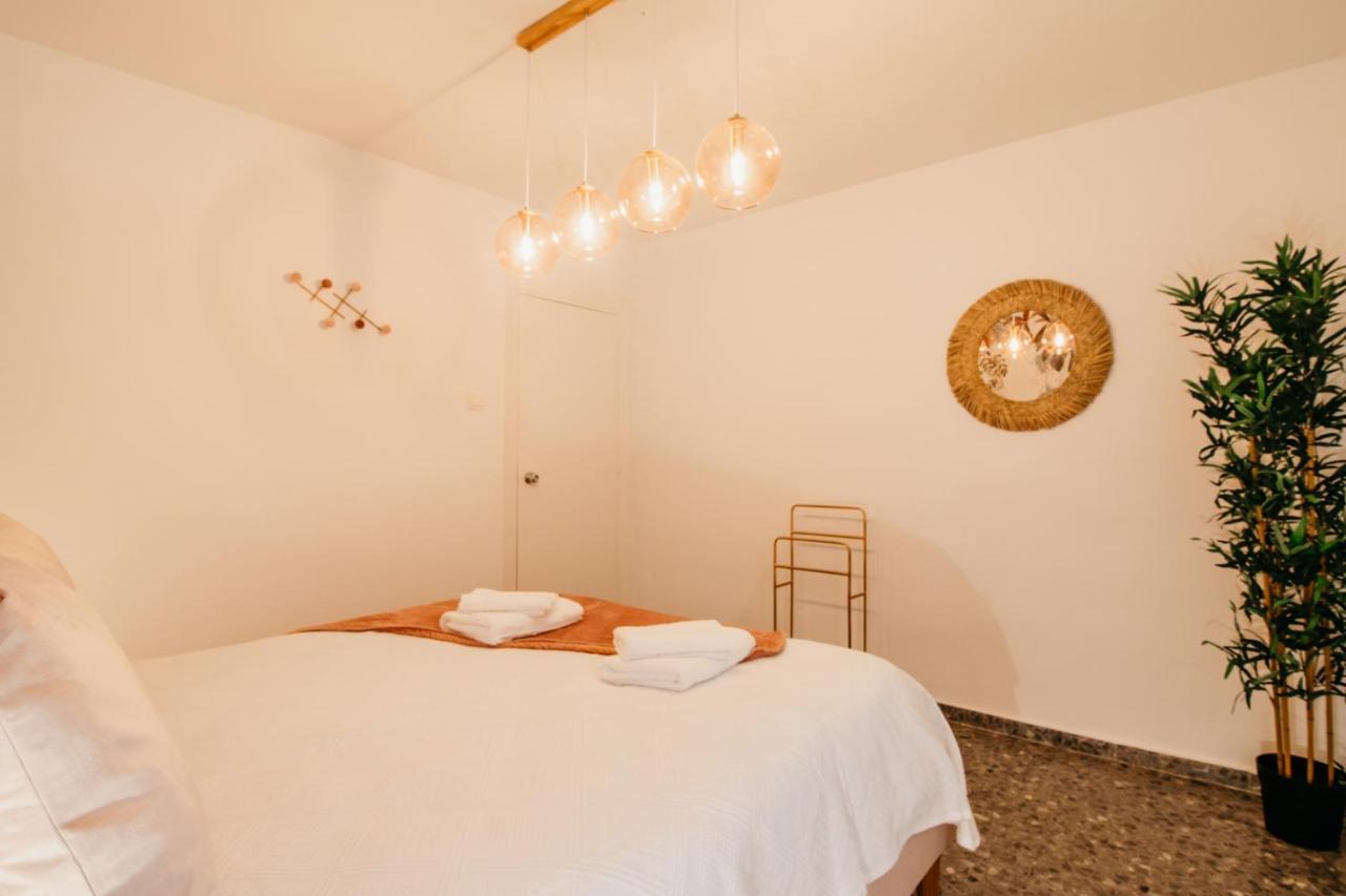 Tuguest Maria Luisa Apartment Гранада Екстериор снимка