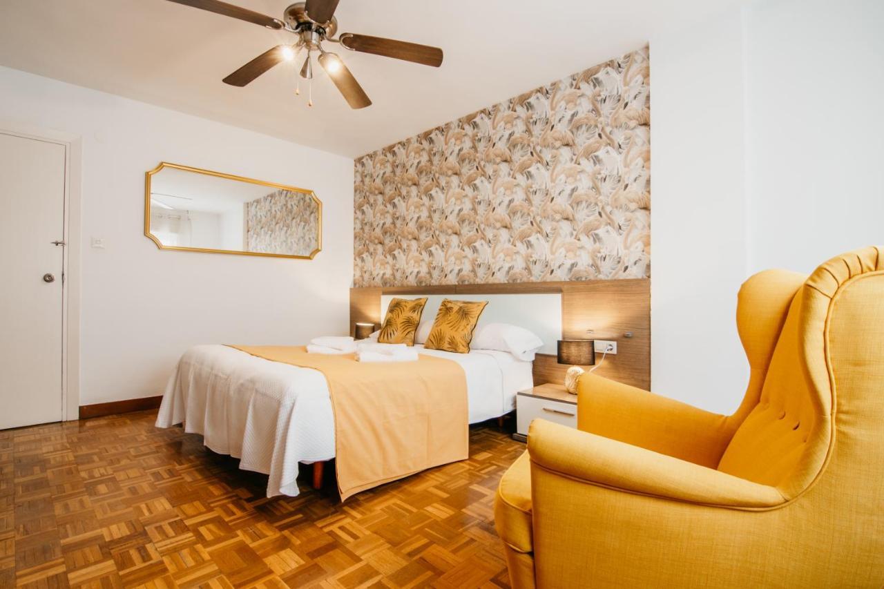 Tuguest Maria Luisa Apartment Гранада Екстериор снимка