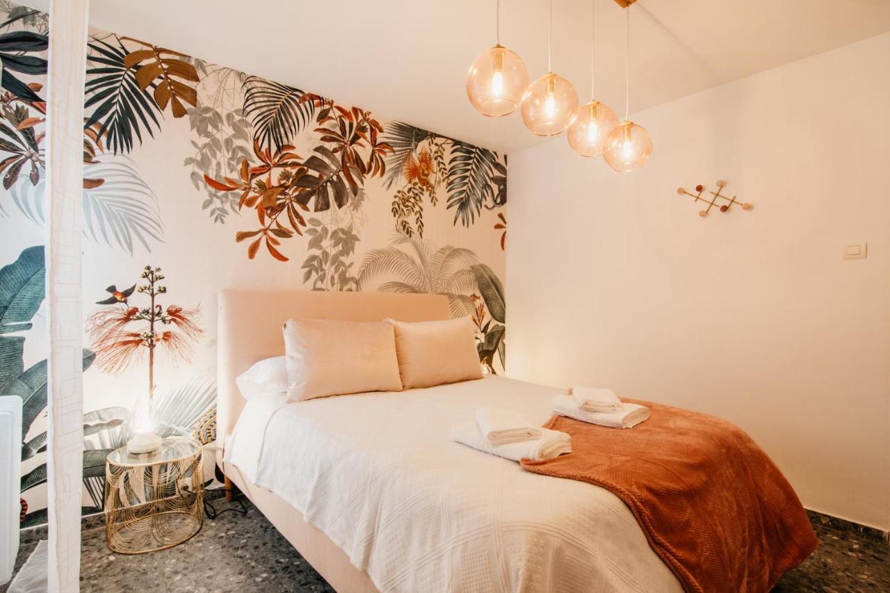 Tuguest Maria Luisa Apartment Гранада Екстериор снимка