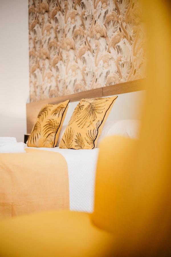 Tuguest Maria Luisa Apartment Гранада Екстериор снимка