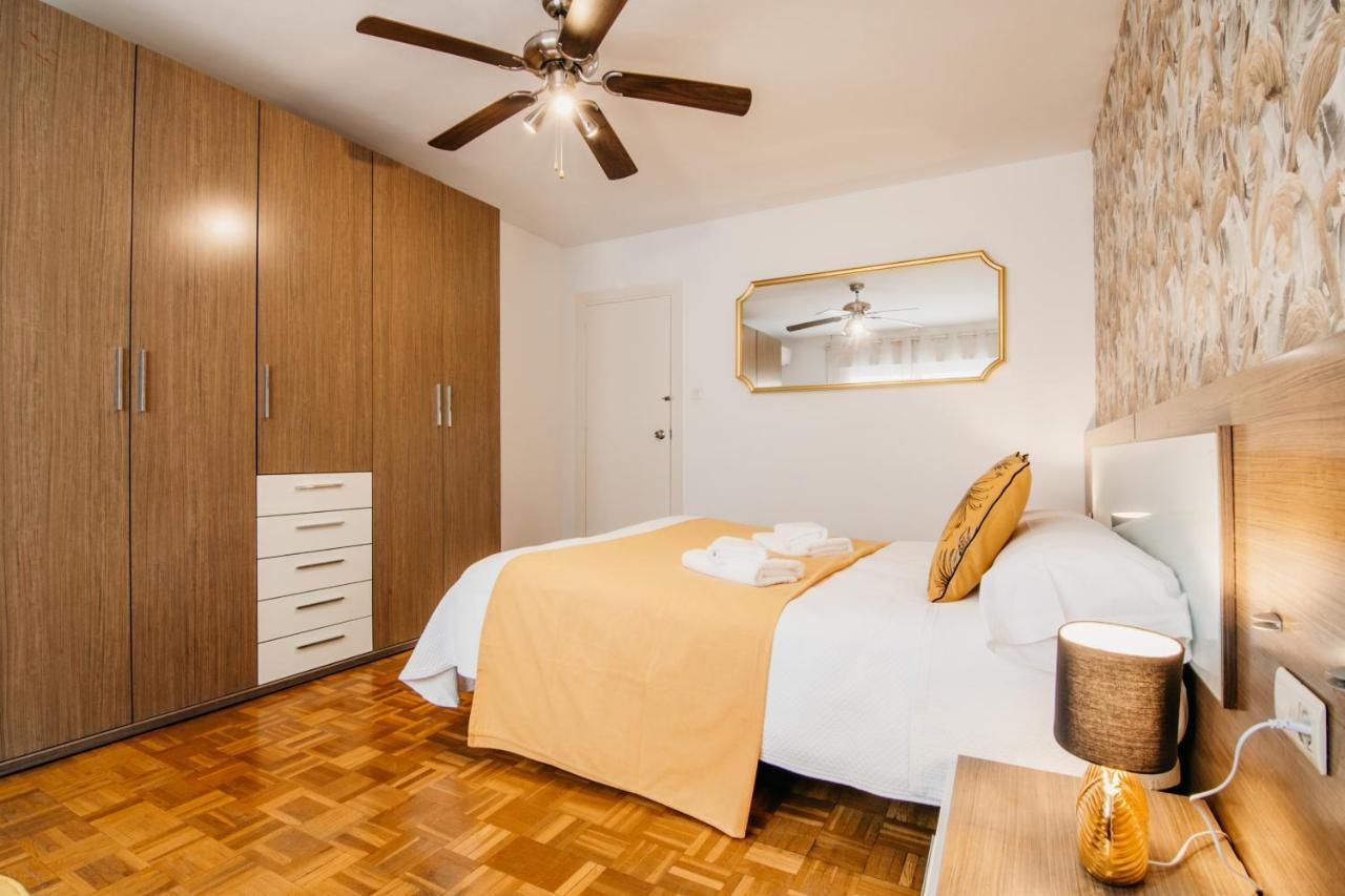 Tuguest Maria Luisa Apartment Гранада Екстериор снимка