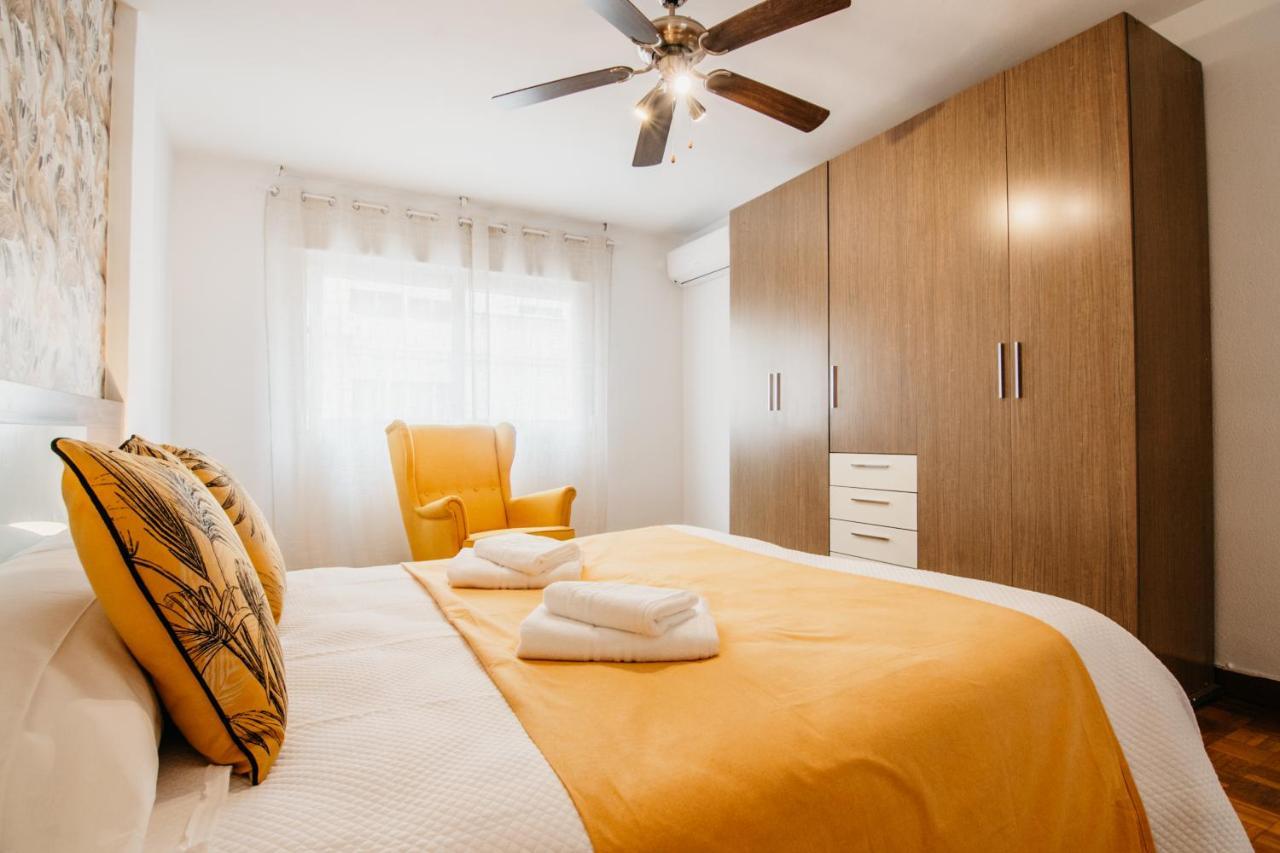Tuguest Maria Luisa Apartment Гранада Екстериор снимка