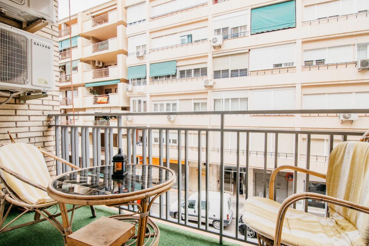 Tuguest Maria Luisa Apartment Гранада Екстериор снимка